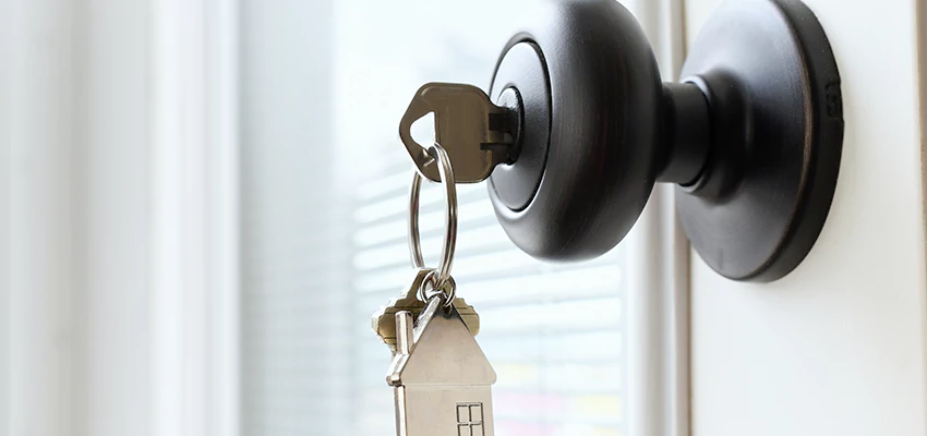 Bifold Door Knob Replacement in Loma Linda, California